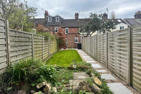 garden 1.jpg