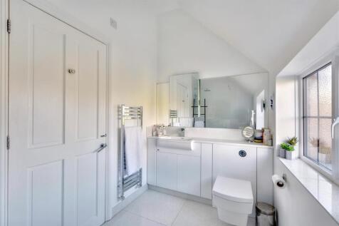 Shower Room (1).jpeg