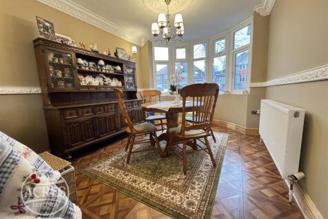 IMG_7943 (Large).jpg