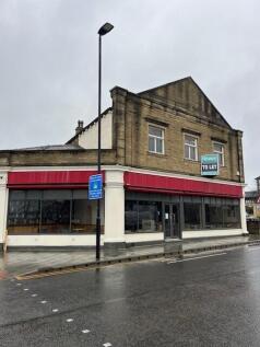 Retail Property (out of town) to rent in apperley bridge