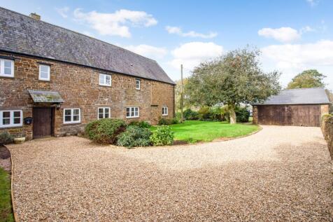 Little Purston Fa...