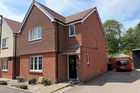 34 Lobelia Drive Front.jpg
