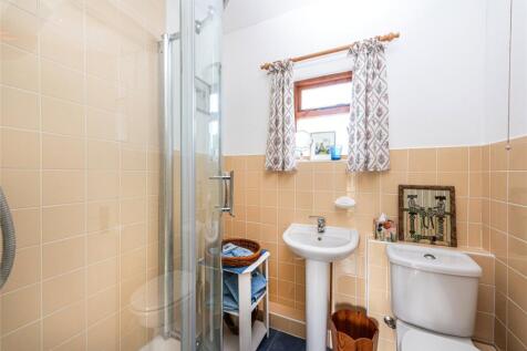 En Suite Shower Rm