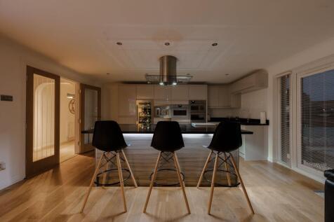 Living Room/ Kitchen