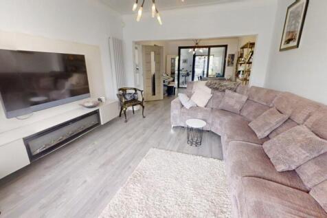 reception / dining room