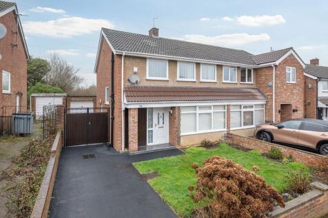 260205 - 51 Curlew Crescent, Bedford - 02