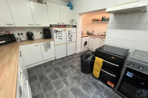 7 Bedroom House in LS3 1BQ