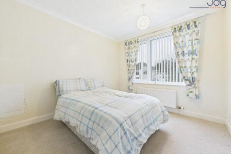 Double Bedroom 1