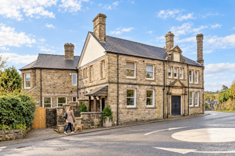 Lakeland Lodge