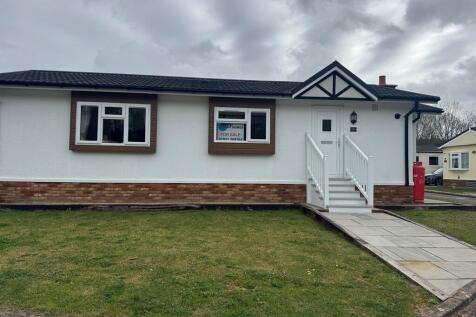 Cottage - Front W...