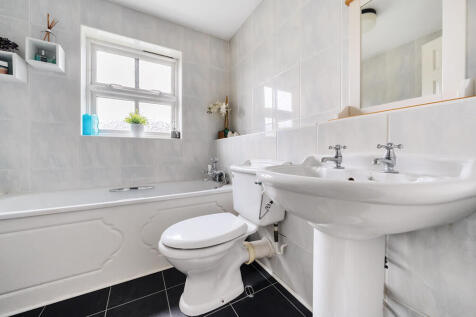 1330752-10-689096...