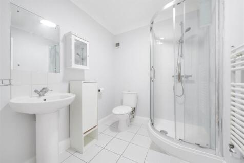 Maple Court-2.JPG