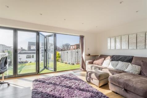 97 Poplar Avenue-34.jpg