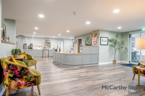 8677839-interior29.jpg