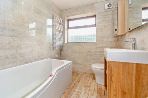 8663587-interior0...