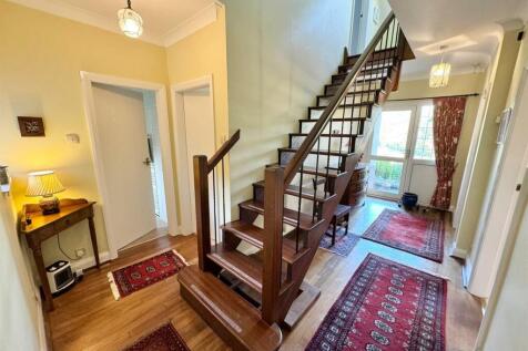 PHOTO-2024-08-23-20-50-49 (10).jpg