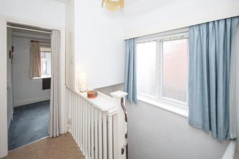 73 Kinross Rd_-21.jpg