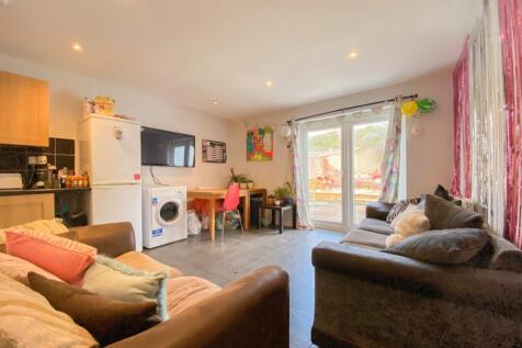Call 02920 454555 to secure your viewing_8