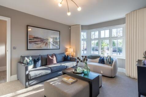 Lounge of the Hampstead, a 5 bedroom house