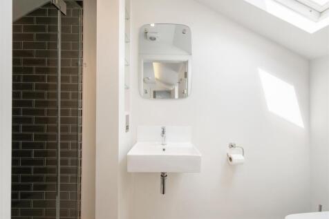 75 Cheyne Court Lo-31.jpg