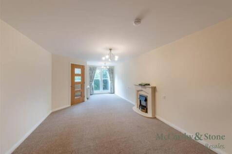 8706791-interior01.jpg