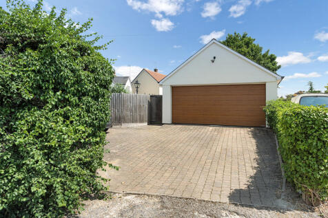 Drive/Double Garage