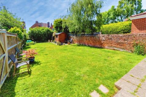 pbox-IMG.jpg