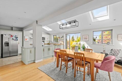 Kitchen/Utility/Diner