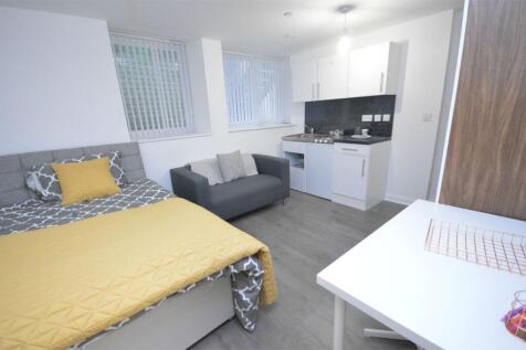 Flat in SR1 1HZ