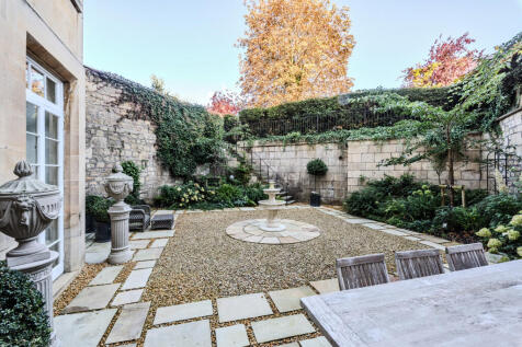 Private Walled Garden