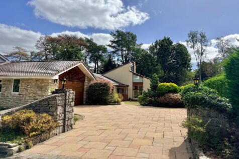 4 bedroom link-detached bungalow