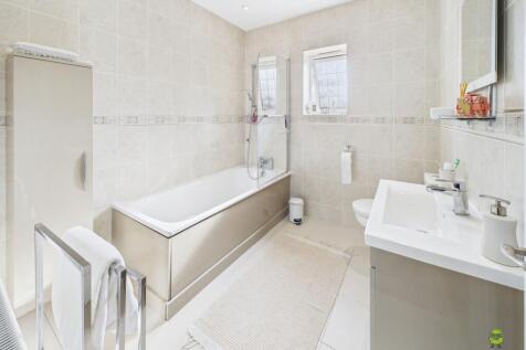 Presented by Robert at EweMove Bexleyheath and Dar