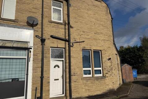2 Bedroom Flat in BD16 2EZ