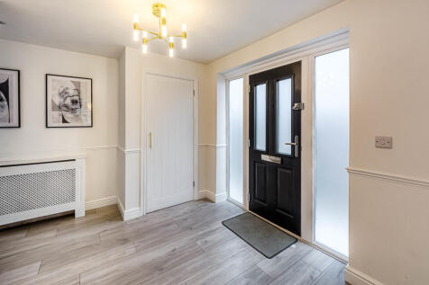 17 Orchard Way   ...