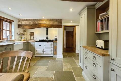 6d618f9b--4DDA-89E1-260ADE34E40D-79569-00001946DE1