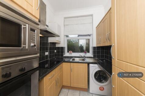 Kitchen With Washing Machine