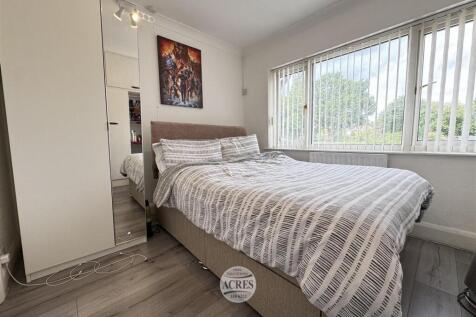 IMG_1932 (Large).jpg