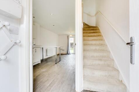 9 Silvester Road, Weldon-6.jpg