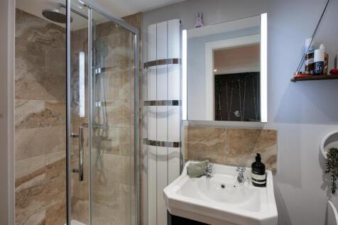 Bedroon Four EnSuite