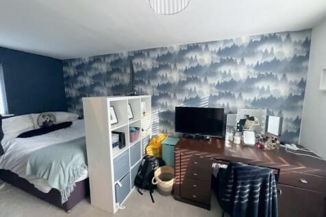 2 bed, 1 bath Semi-Detached in Sheffield - Photo 14