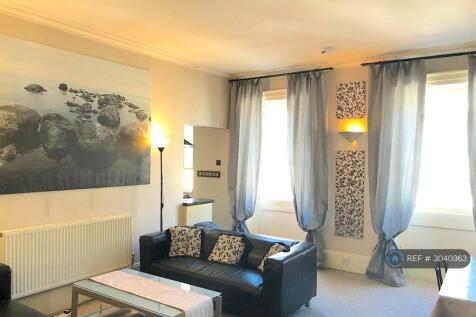 2 Bedroom Flat in BA1 2QU