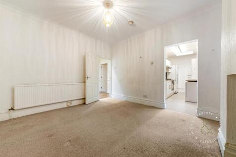 Albany-Road-Ground-Floor-Flat-11.jpg