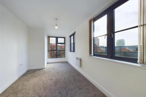 CAM05016G0-PR0006-ST