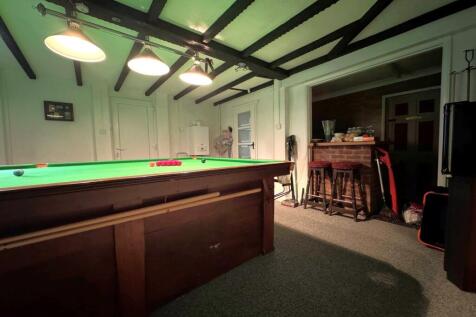Games Room/Bar