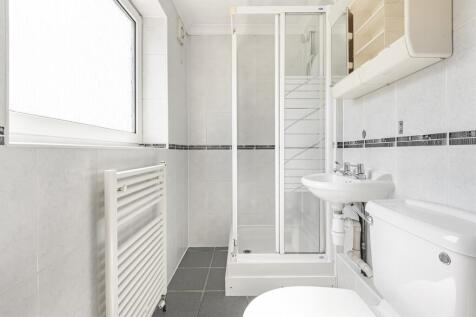 En Suite Shower Room