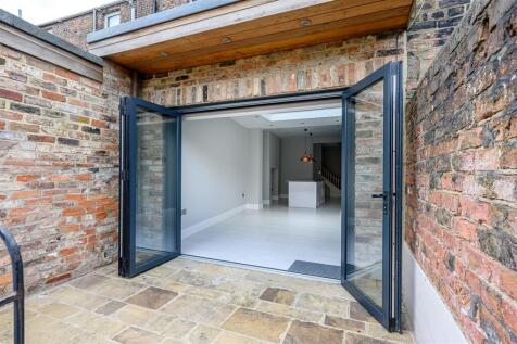 BI-FOLD'S