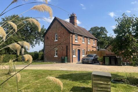 1 Plex Cottages, Plex Lane, External 2.jpg