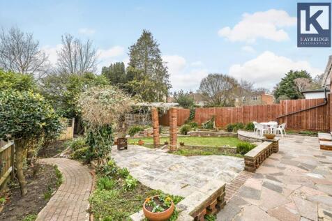 Firswood Avenue, Epsom