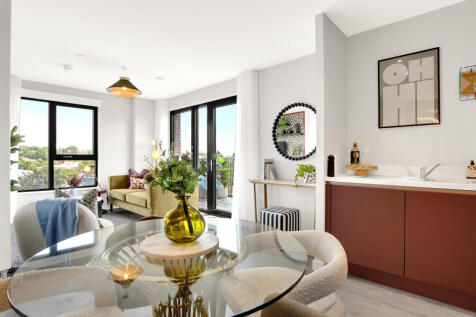 Living/dining/kitchen