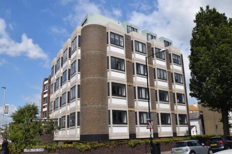 2 Bedroom Flat in BN21 4SA